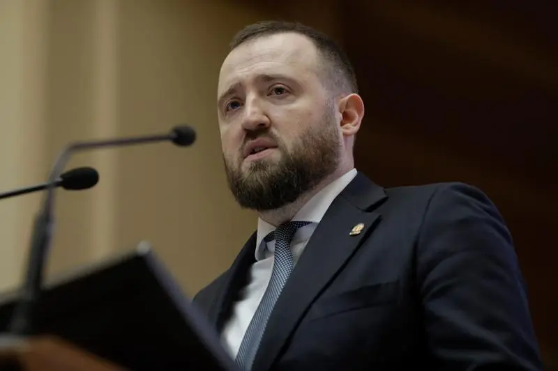 Recorder banii. Cum a urcat Lia Savonea