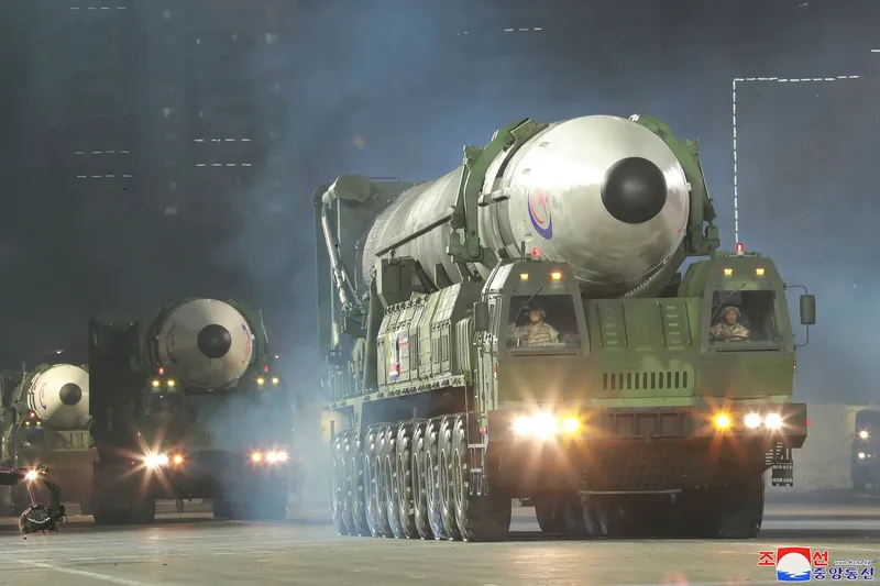 rachete de la Coreea de Nord cu rază de acțiune 900 km. KN-30 distrug poduri și aerodromuri